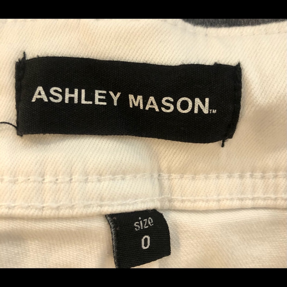 Jeans - Picture 4 of 4